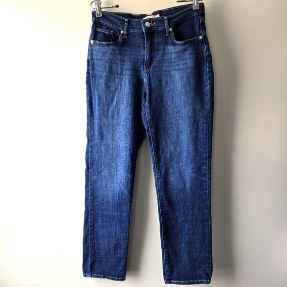 Levi's Women's Classic Straight Leg Denim Blue Jeans 28 - Picture 1 of 12